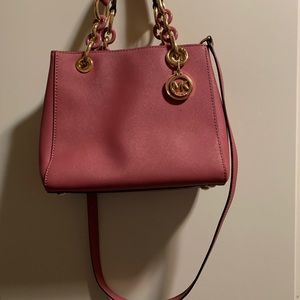 Pink Micheal Kors Leather Bag